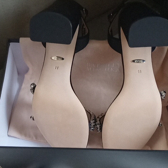 BADGLEY MISCHKA women's black feisty ankle strap rhinestone sandal size 11 - Picture 5 of 7